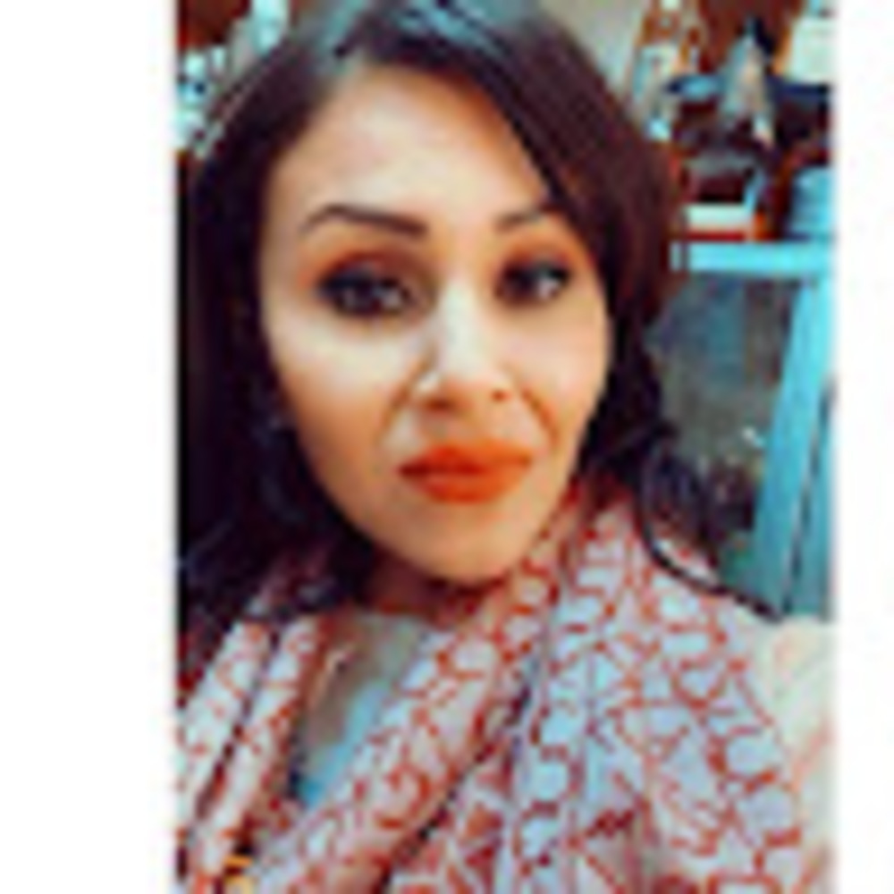 Meet your Posher, Elisha